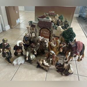 Members mark nativity set